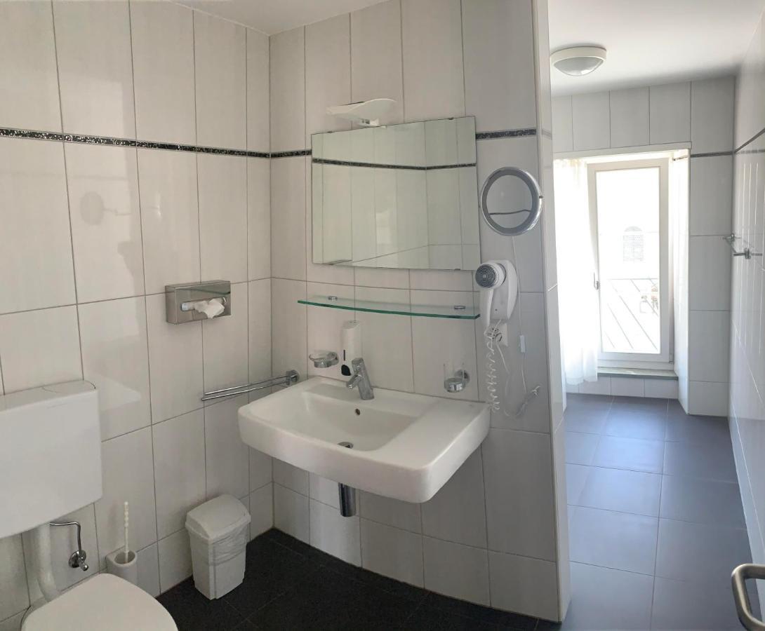 Swiss Hotel La Couronne Avenches Eksteriør billede